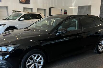 Seat Leon 162.596 km 14.485 &euro; Volkmarsen 34471
