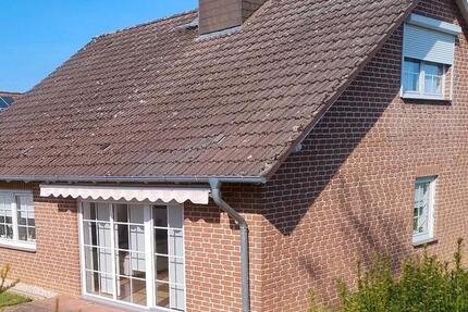 Haus Lohfelden - 4 Zimmer, 111 m&sup2;, 299.000&euro; | Angebot:27002299