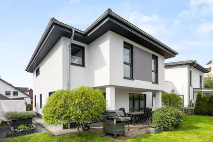 Haus Baunatal - 6 Zimmer, 156 m&sup2;, 695.000&euro; | Angebot:26505924