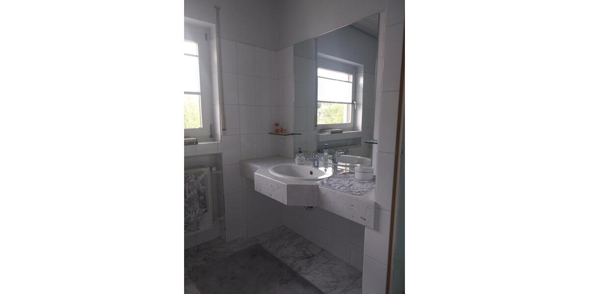 Bungalow Malsfeld - 8 Zimmer, 220 m&sup2;, 299.000&euro; | Angebot:24489186