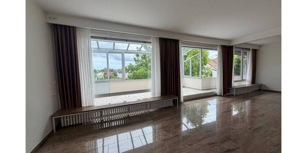 Einfamilienhaus Kassel Mitte - 6 Zimmer, 170 m&sup2;, 720.000&euro; | Angebot:26796710
