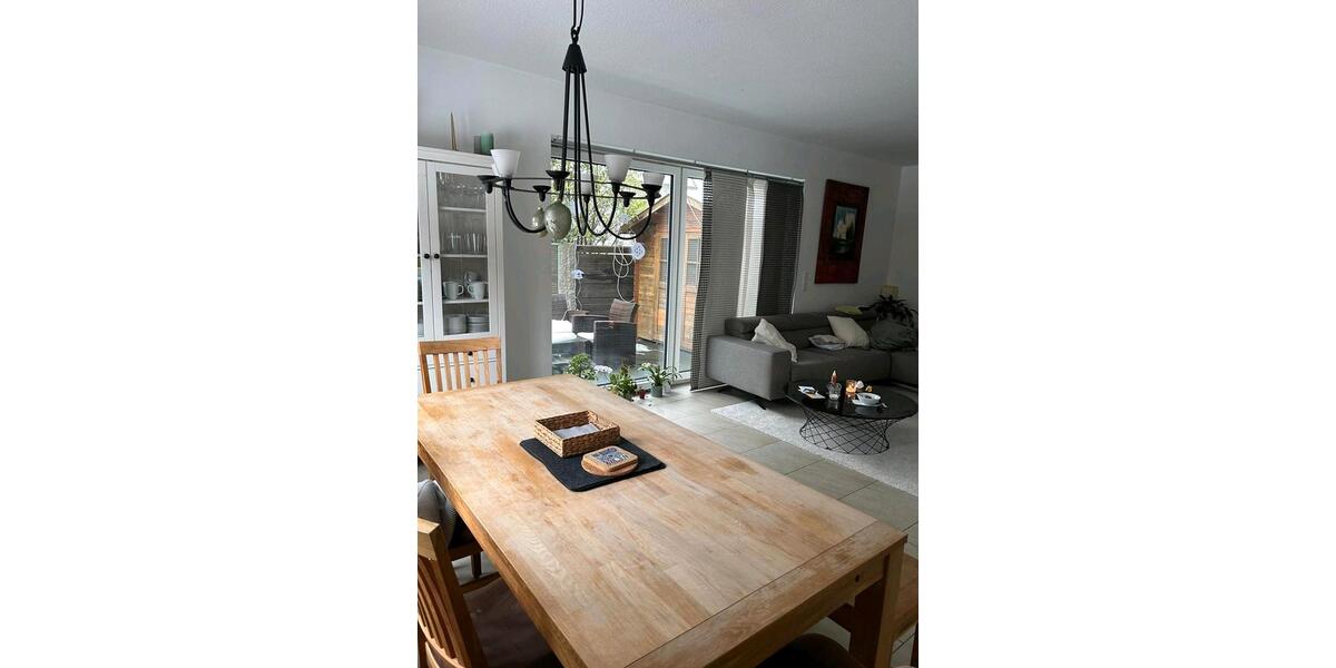 Doppelhaushälfte Kaufungen - 5 Zimmer, 130 m&sup2;, 1.300&euro; | Angebot:25357139