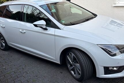 Seat Leon 144.000 km 11.400 &euro; Kassel 34128
