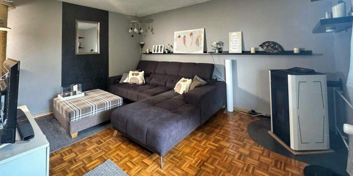 Etagenwohnung Edermünde Haldorf - 3 Zimmer, 84 m&sup2;, 138.000&euro; | Angebot:23775472