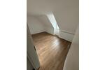 Dachgeschoßwohnung Kassel Niederzwehren - 2 Zimmer, 70 m&sup2;, 800&euro; | Angebot:26061117
