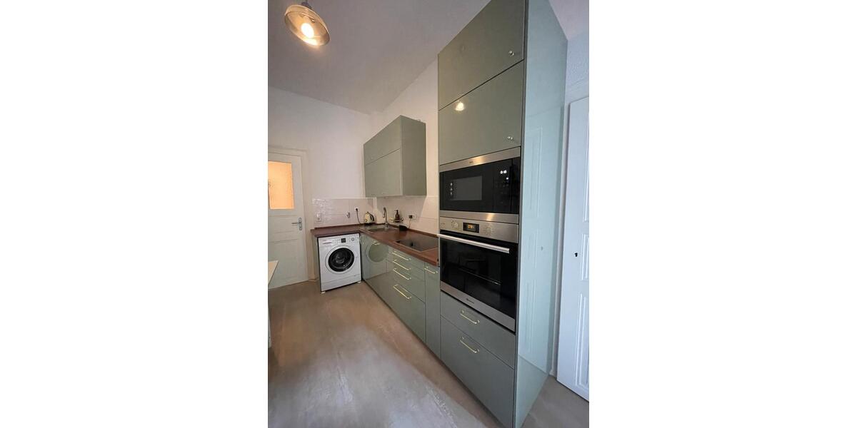 Stilvolle möblierte Altbauwohnung - auf Zeit 4 zimmer