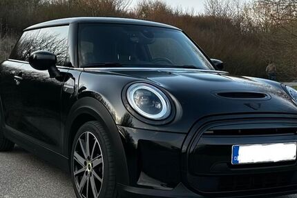 Mini Cooper SE 28.100 km 18.990 &euro; Malsfeld 34323