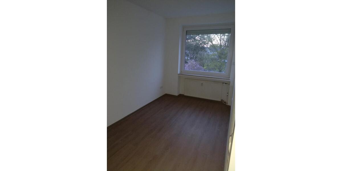 3 ZKB Wohnung mit Balkon mit einer Stellplatzoption 3 zimmer