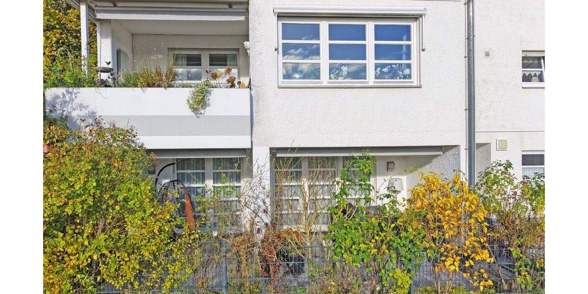 Sonnige 4-ZKB Maisonette mit Balkon, Terrasse und 2 Stellplätzen, Top-Lage am Weinberg 4 zimmer