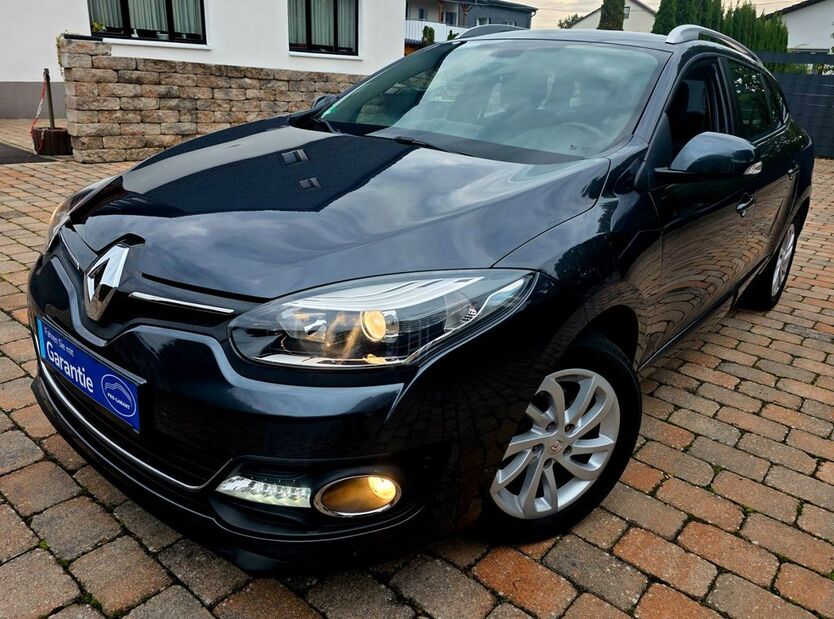 Renault Megane 83.564 km 6.999 € KASSEL 34125