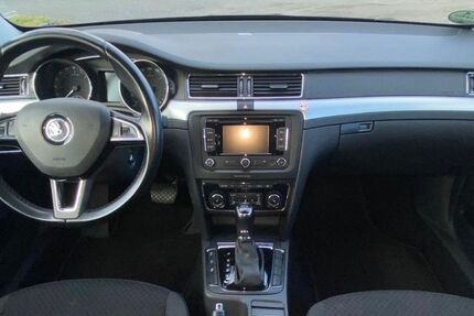 Skoda Superb 225.000 km 7.500 &euro; Baunatal 34225