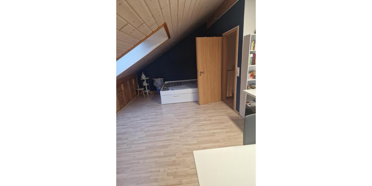 Doppelhaushälfte Söhrewald - 11 Zimmer, 146 m&sup2;, 349.000&euro; | Angebot:25182038