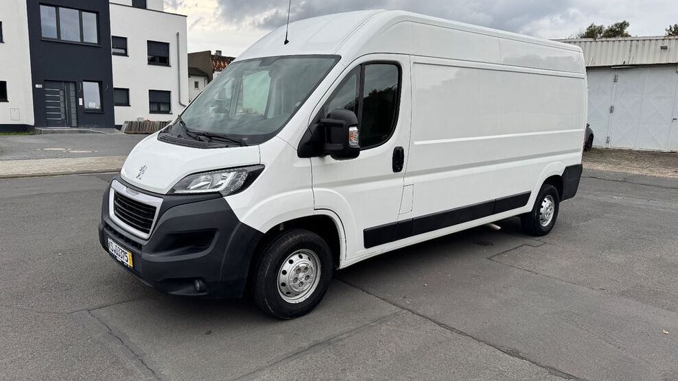 Peugeot Boxer 86.850 km 16.500 € Kassel 34123