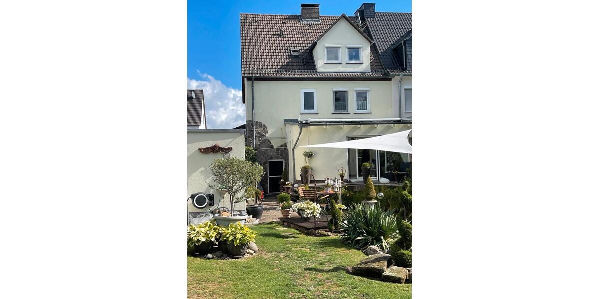 Doppelhaushälfte Kassel Philippinenhof-Warteberg - 7 Zimmer, 177 m&sup2;, 395.000&euro; | Angebot:26479090