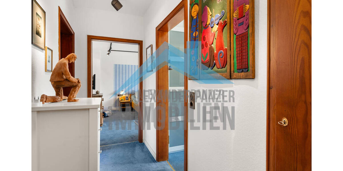Mehrfamilienhaus, Wohnhaus Kassel / Niederzwehren Niederzwehren - 6 Zimmer, 190 m&sup2;, 575.000&euro; | Angebot:23983151