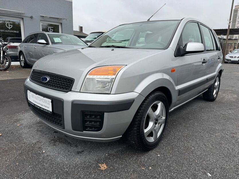 Ford Fusion 145.000 km 3.499 € Kassel 34123