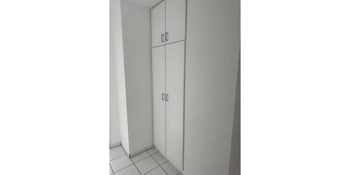 Etagenwohnung Kassel Bad Wilhelmshöhe - 2 Zimmer, 77 m&sup2;, 260.000&euro; | Angebot:26751184