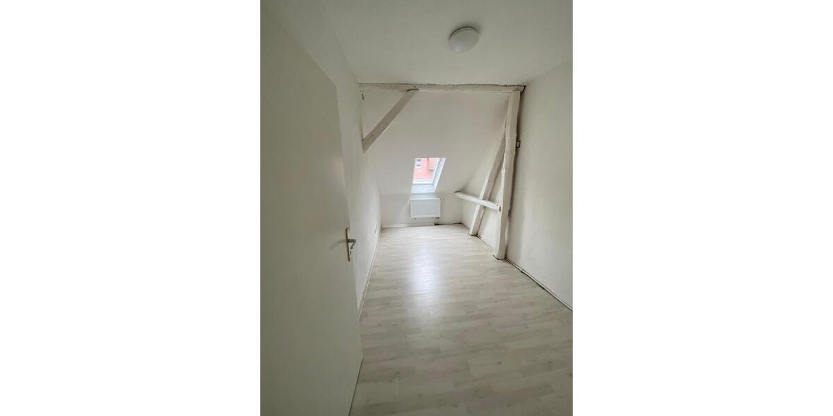 Einfamilienhaus Kassel Bettenhausen - 7 Zimmer, 150 m&sup2;, 1.950&euro; | Angebot:26554827