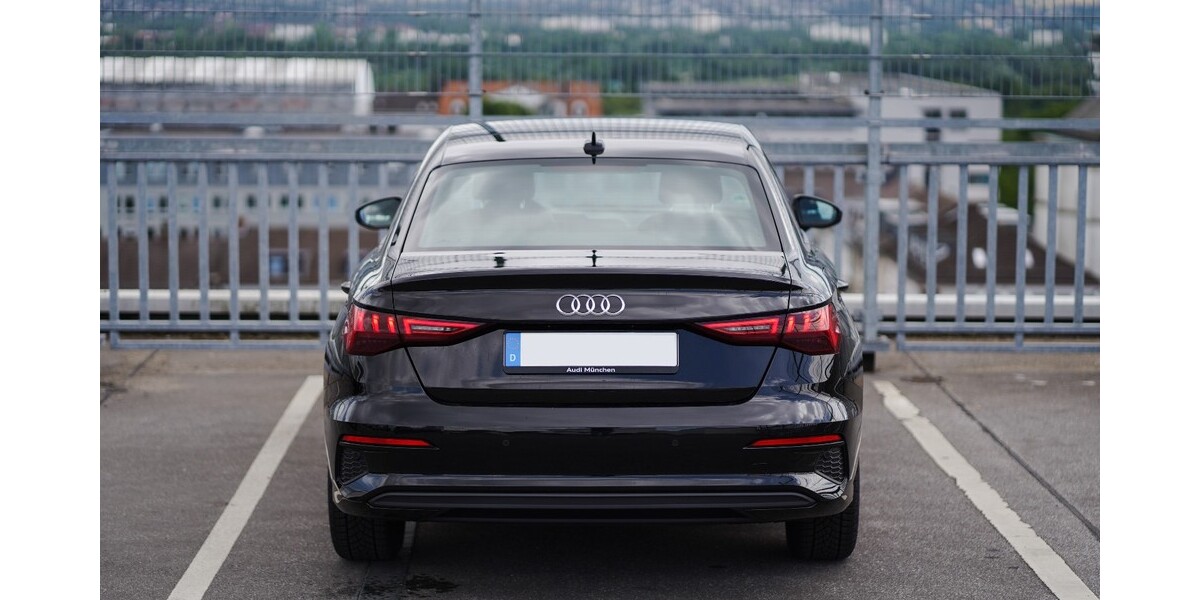 Audi A3 Limousine 59.990 km 20.990 € Kassel 34117