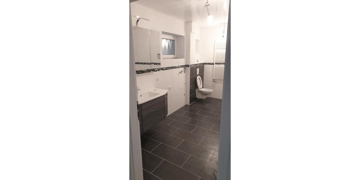 Erdgeschoßwohnung Kassel Harleshausen - 3 Zimmer, 93 m&sup2;, 900&euro; | Angebot:26022156