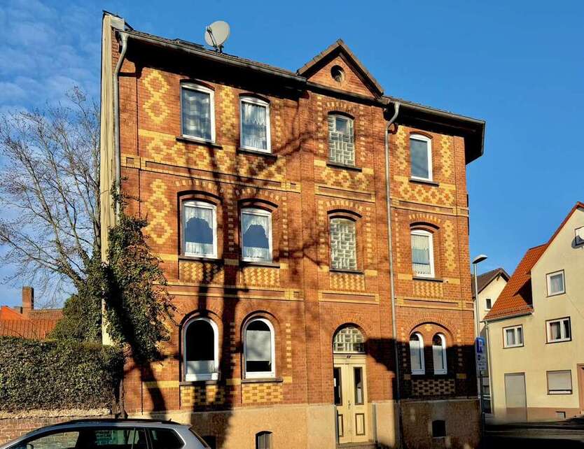 Haus zum Kaufen in Kassel Bettenhausen 569.900 € 323 m²