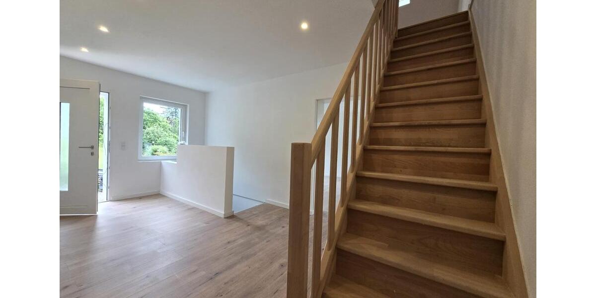 Modernisiertes Einfamilienhaus mit Wärmepumpe alles NEU! 4 zimmer