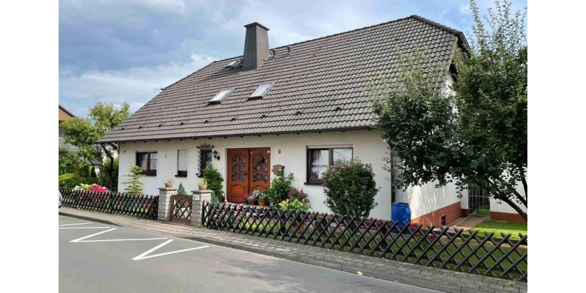 Mehrfamilienhaus, Wohnhaus Kassel Nordshausen - 7 Zimmer, 190 m&sup2;, 585.000&euro; | Angebot:24980524