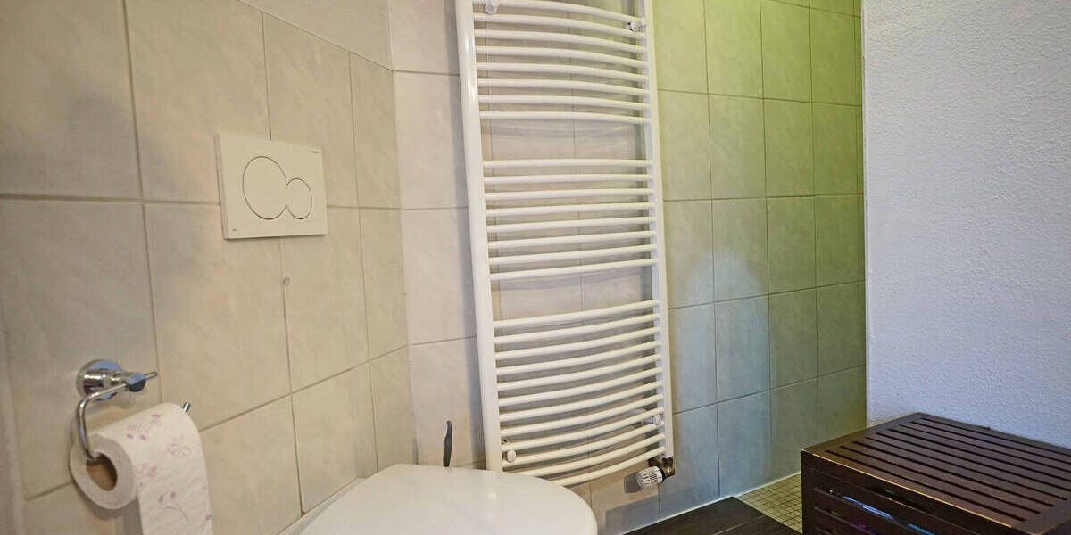 DAS BAUERNHAUS FÜR DIE GROSSE FAMILIE IM ORTSKERN VON VOLLMARSHAUSEN 8 zimmer