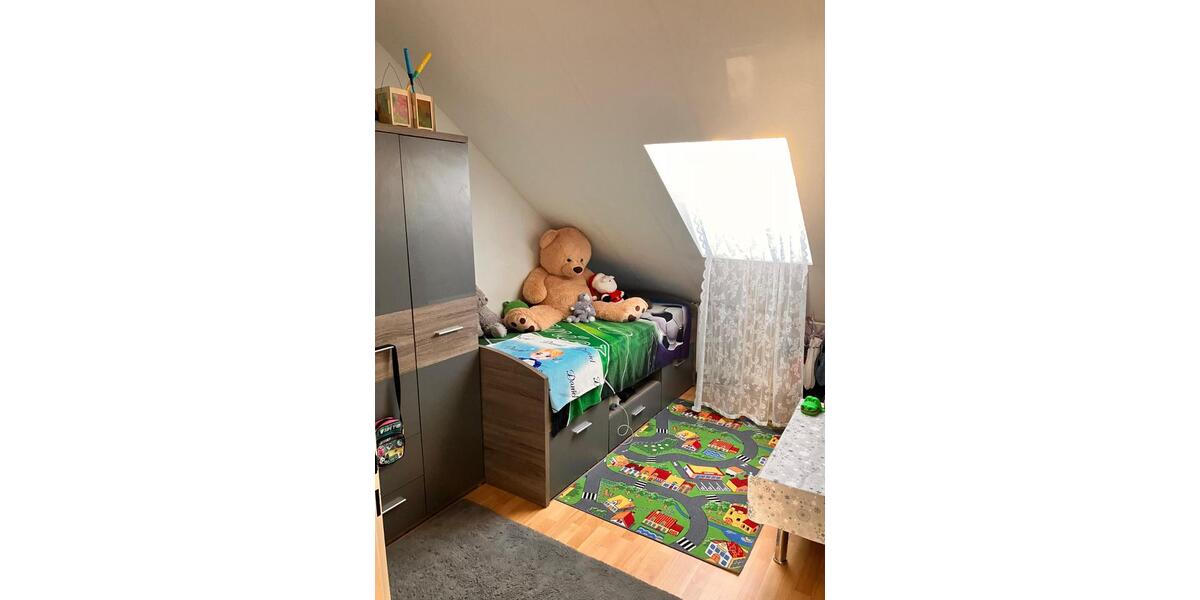 Dachgeschoßwohnung Kassel Südstadt - 1 Zimmer, 25 m&sup2;, 250&euro; | Angebot:24662810
