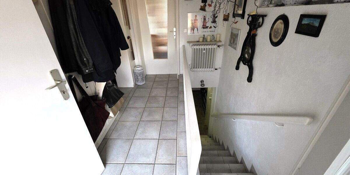 Ein Juwel in Kassel-Nord - 1-2 Familienhaus in Hinterbebauung 7 zimmer