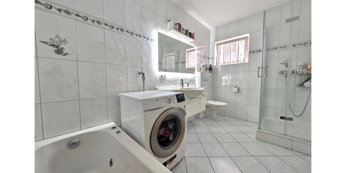 Etagenwohnung Kassel Fasanenhof - 4 Zimmer, 103 m&sup2;, 310.000&euro; | Angebot:25082694