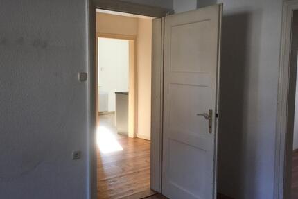 Wohnung Helsa - 3 Zimmer, 65 m&sup2;, 610&euro; | Angebot:27605086