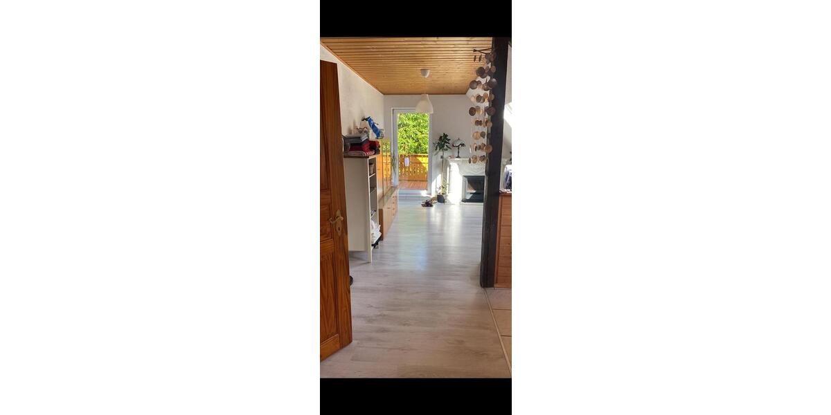 Etagenwohnung Ahnatal - 4 Zimmer, 80 m&sup2;, 960&euro; | Angebot:24562508