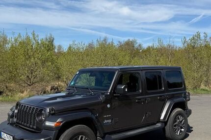 Jeep Wrangler 26.000 km 42.200 &euro; Kassel 34132