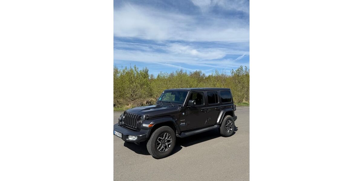 Jeep Wrangler 26.000 km 42.200 &euro; Kassel 34132