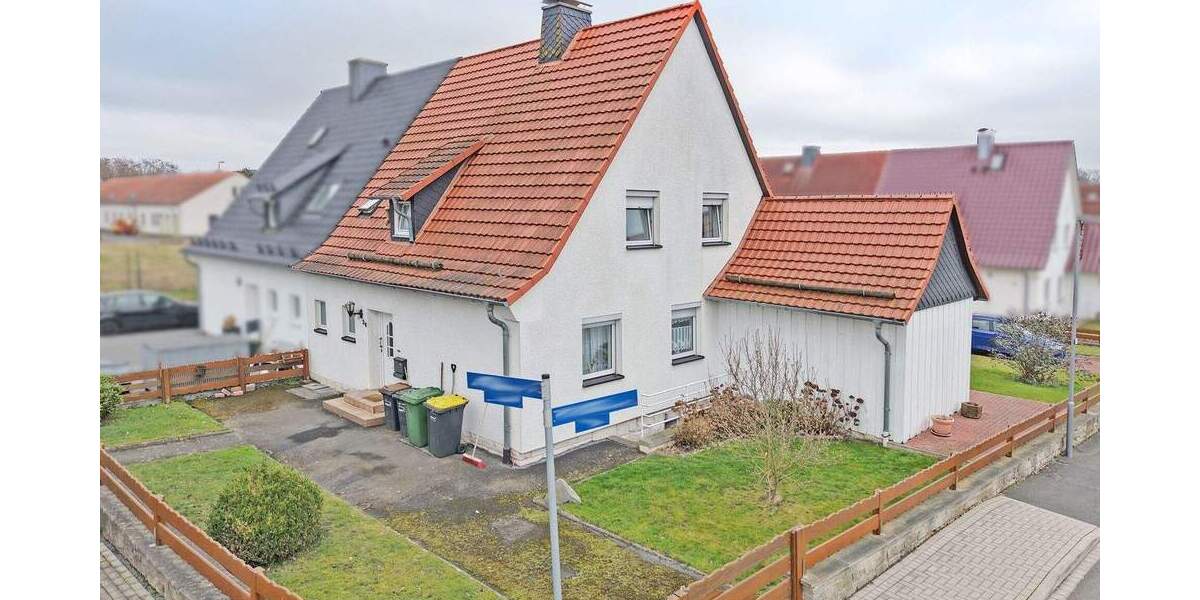 Doppelhaushälfte Kassel / Bettenhausen Bettenhausen - 5 Zimmer, 127 m&sup2;, 250.000&euro; | Angebot:25399888