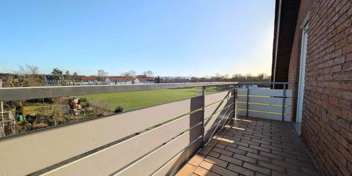 Etagenwohnung Kassel Wehlheiden - 3 Zimmer, 85 m&sup2;, 289.000&euro; | Angebot:25751262