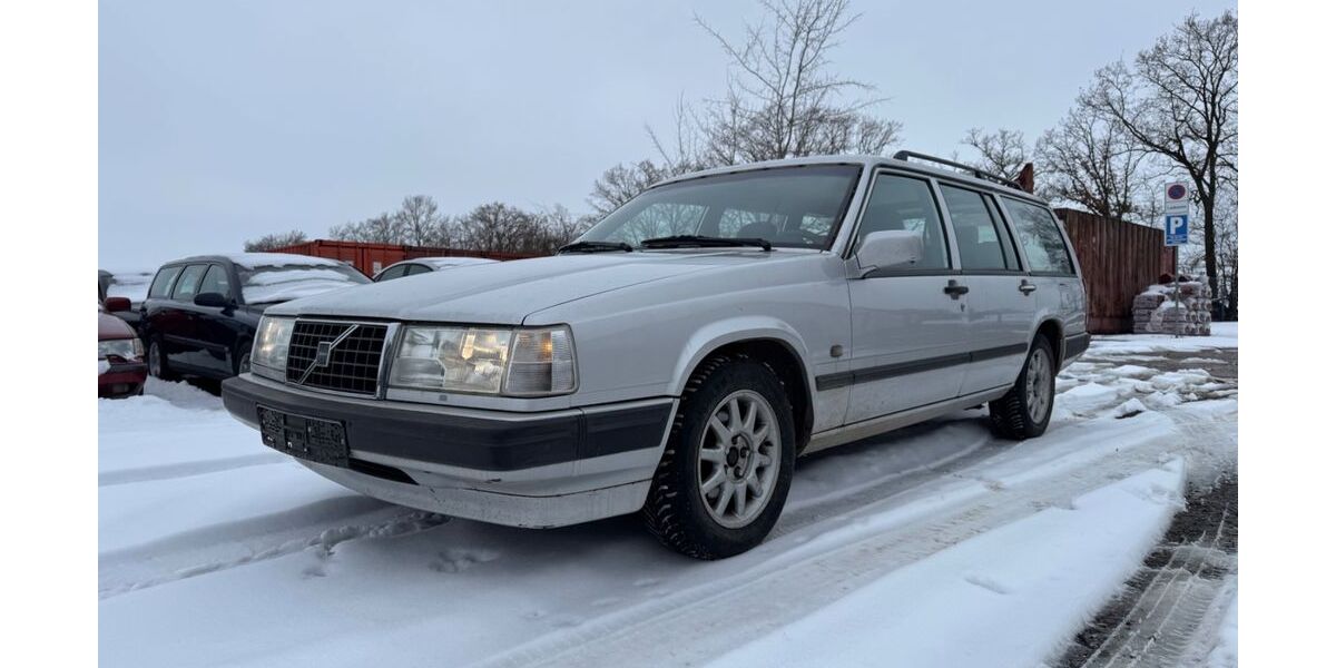 Volvo 945 408.000 km 5.999 &euro; Felsberg 34587