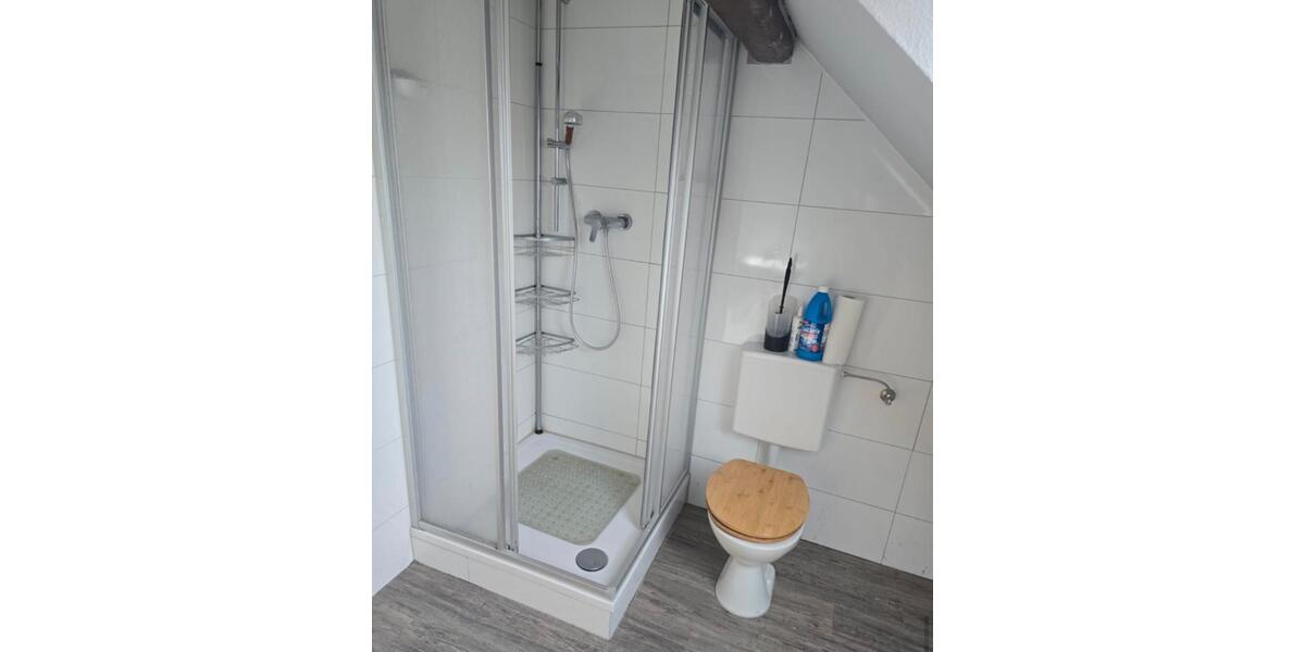Dachgeschoßwohnung Ahnatal - 5.5 Zimmer, 155 m&sup2;, 1.050&euro; | Angebot:26337431