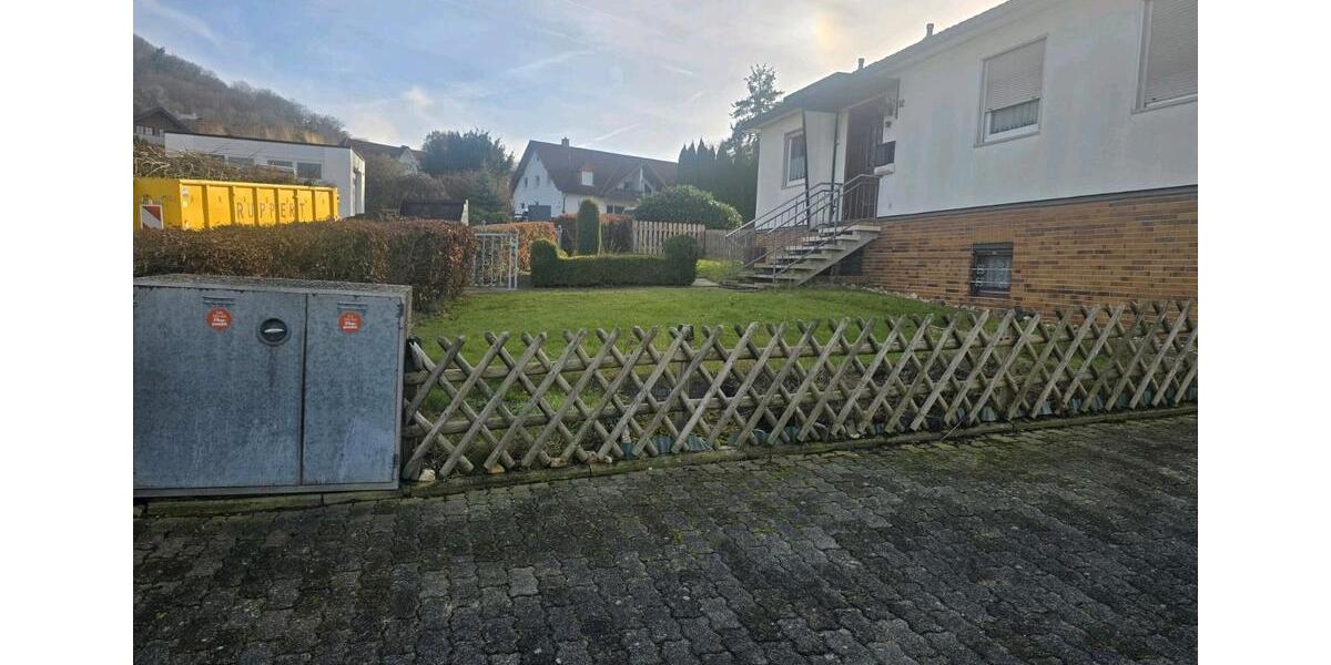 Einfamilienhaus Felsberg - 7 Zimmer, 123 m&sup2;, 250.000&euro; | Angebot:26698486