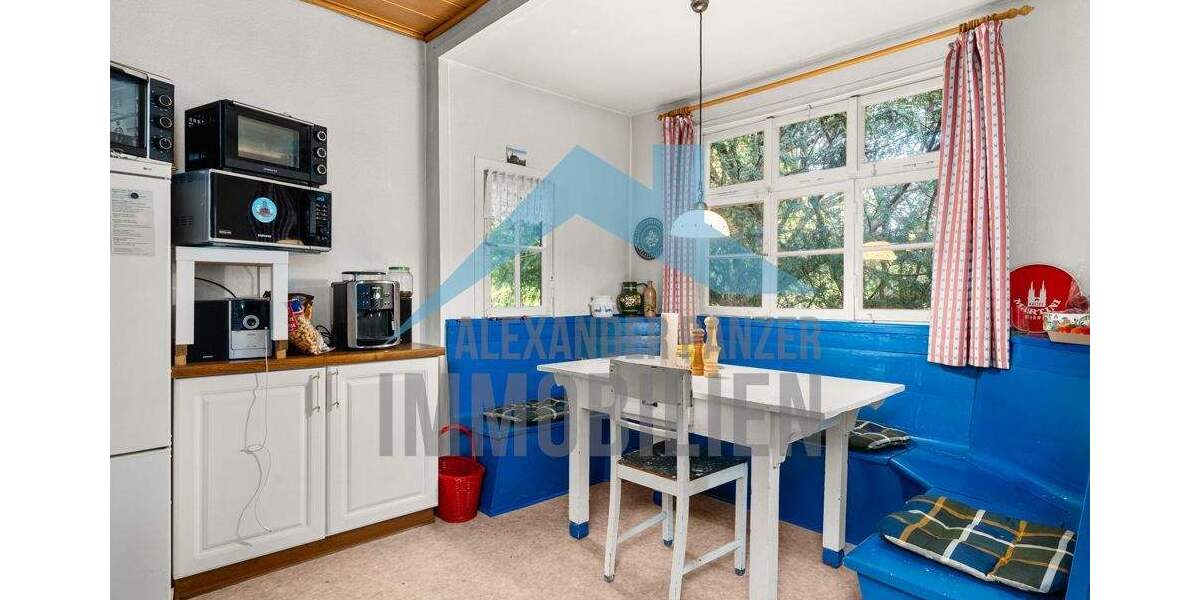 Freistehendes Fachwerkhaus - geeignet für gewerbliche Zimmervermietung! 7 zimmer