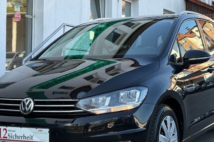VW Touran 262.801 km 9.990 &euro; Kassel 34127
