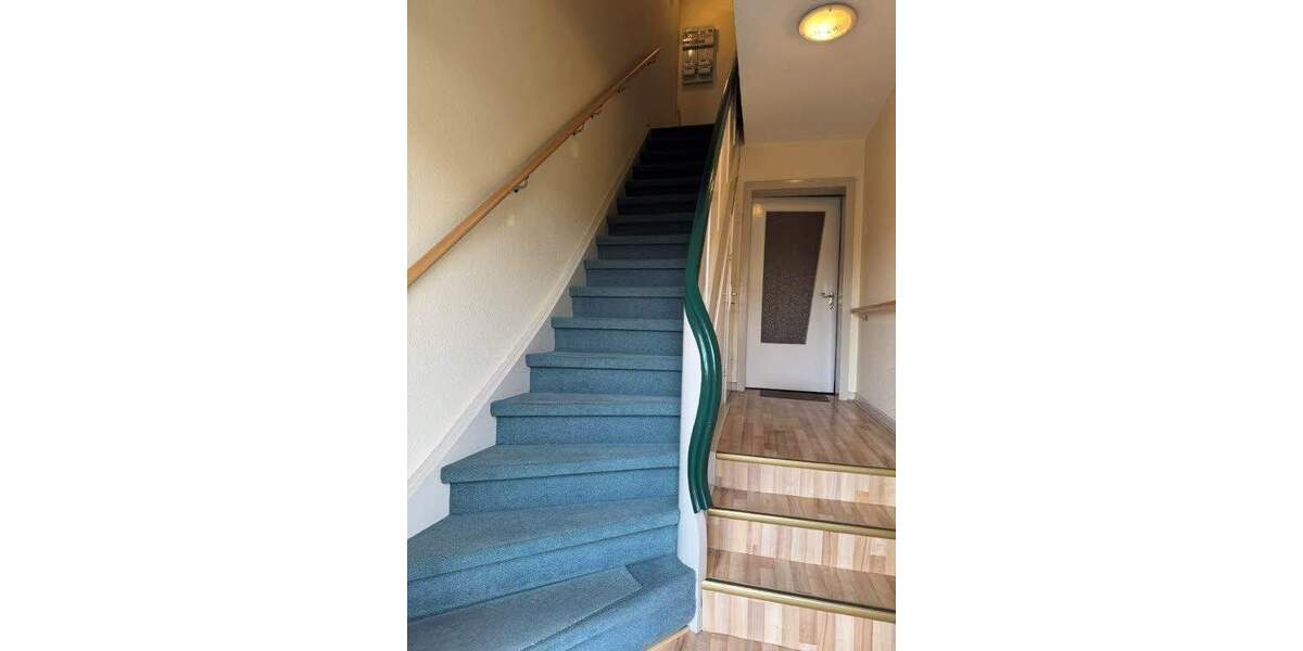 Doppelhaushälfte Niestetal Sandershausen - 6 Zimmer, 121 m&sup2;, 238.000&euro; | Angebot:25373862