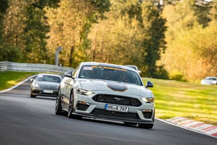 Ford Mustang 17.000 km 94.950 &euro; Hofgeismar 34369