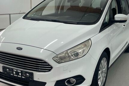 Ford S-Max 290.000 km 7.990 &euro; Kassel 34123