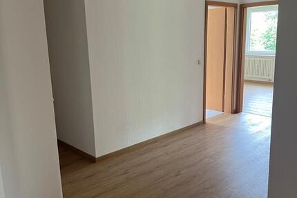 Wohnung Felsberg - 3 Zimmer, 95 m&sup2;, 760&euro; | Angebot:26341018