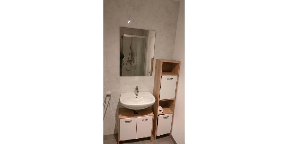 Etagenwohnung Felsberg - 1 Zimmer, 50 m&sup2;, 550&euro; | Angebot:26223336