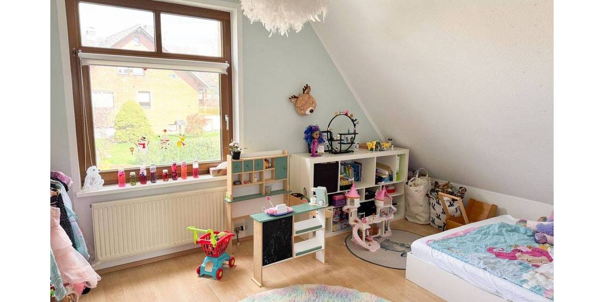 Einfamilienhaus Staufenberg Lutterberg - 5 Zimmer, 135 m&sup2;, 280.000&euro; | Angebot:26318897