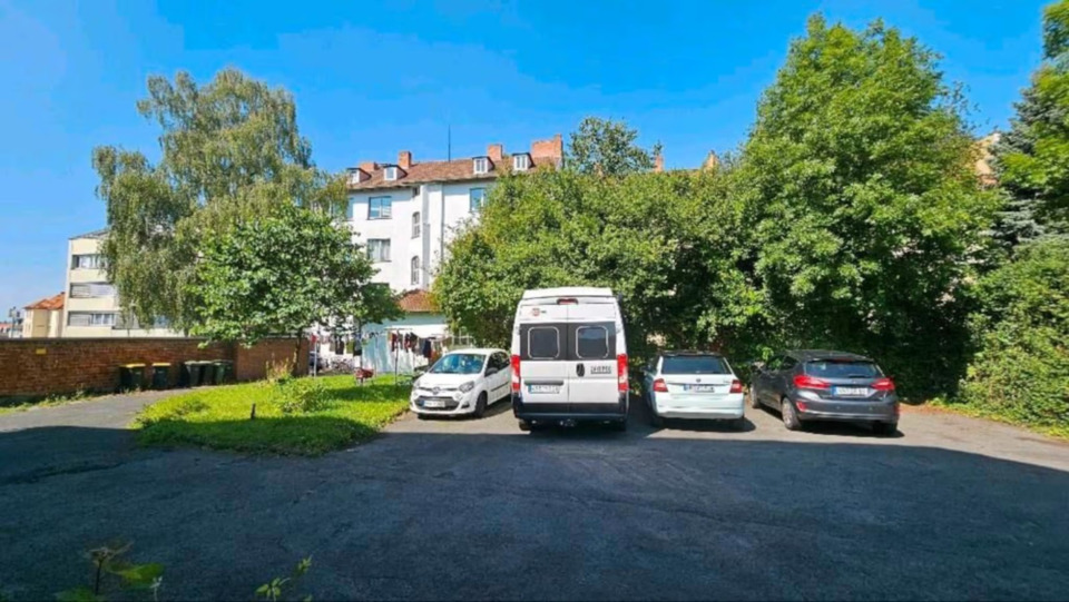 3er WG Wohnung am Tannenwäldchen EBK, Waschmaschine, PKW Platz 3 zimmer