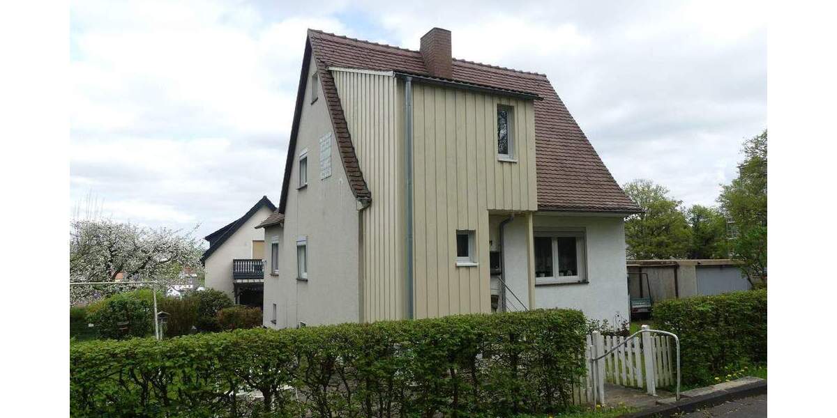 Einfamilienhaus Kassel Bettenhausen - 5 Zimmer, 130 m&sup2;, 146.500&euro; | Angebot:25037812